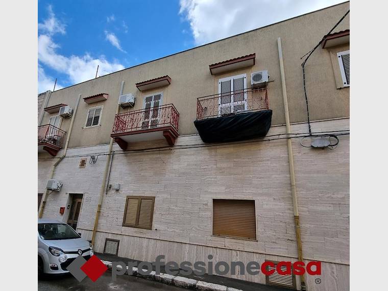 Appartamento in vendita a Taranto, Via Luigi Settembrini, 53 - Talsano (Taranto - TA)