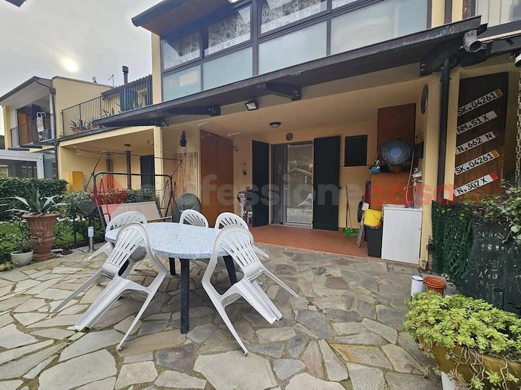 Villa a schiera in vendita a Arezzo, San Zeno - Arezzo, AR