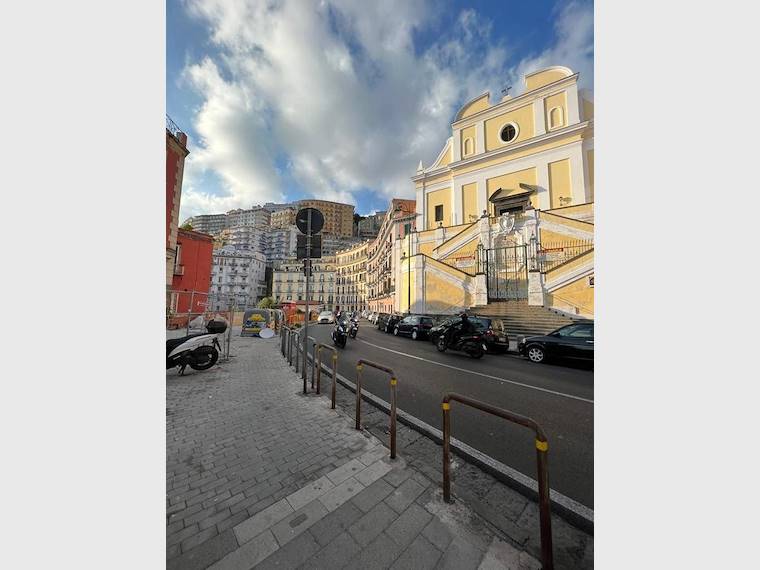 Appartamento in vendita a Napoli, Corso Vittorio Emanuele - Napoli, NA