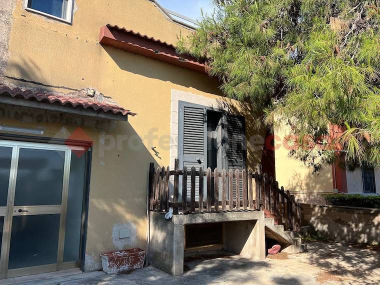 Appartamento in vendita a Taranto, via Cavallucci Marini, 18 - Taranto, TA