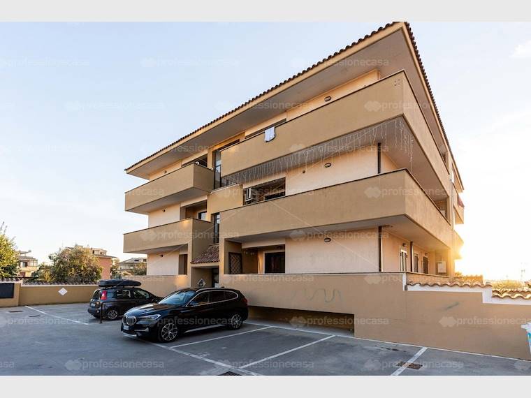 Appartamento in vendita a Ardea, Via del Pettirosso - Ardea, RM