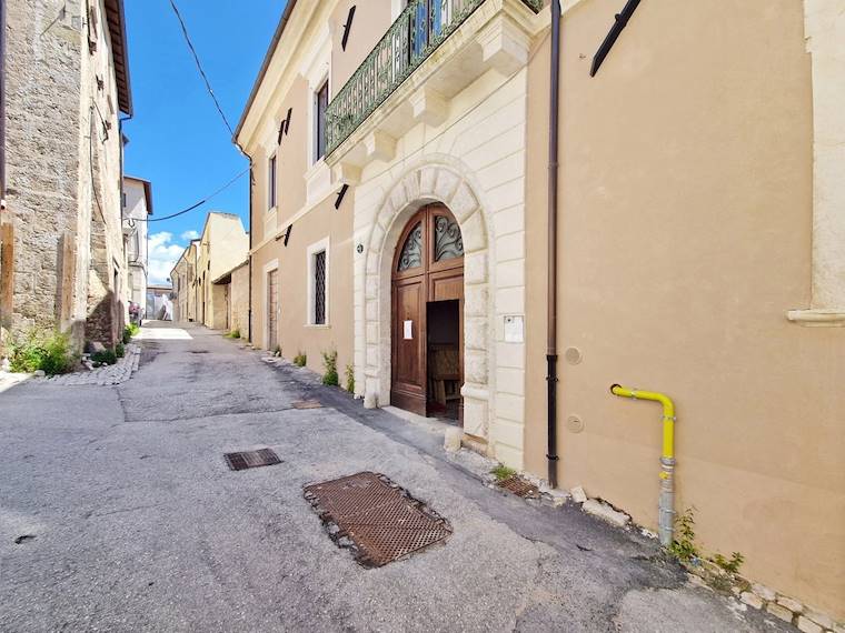 Appartamento in vendita a L'Aquila, Via Goriano Valle, 28 - L'Aquila, AQ