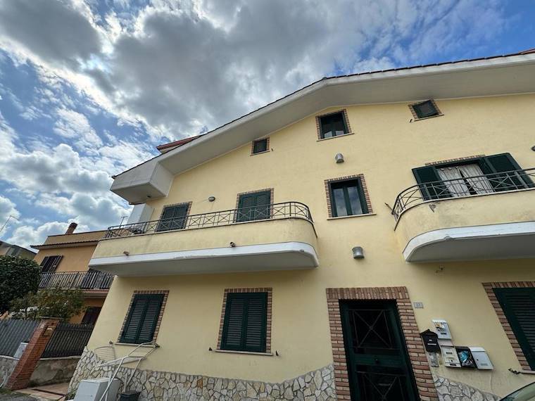 Appartamento in vendita a Guidonia Montecelio, Via Firenze, 23 - Guidonia Montecelio, RM