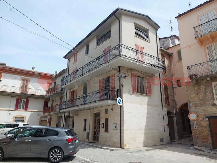 Casa Indipendente in vendita a Torano Nuovo, Corso Umberto I, 4 - Torano Nuovo, TE