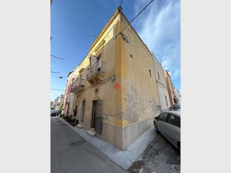 Casa Indipendente in vendita a Grottaglie, Via Caracciolo, 31 - Grottaglie, TA
