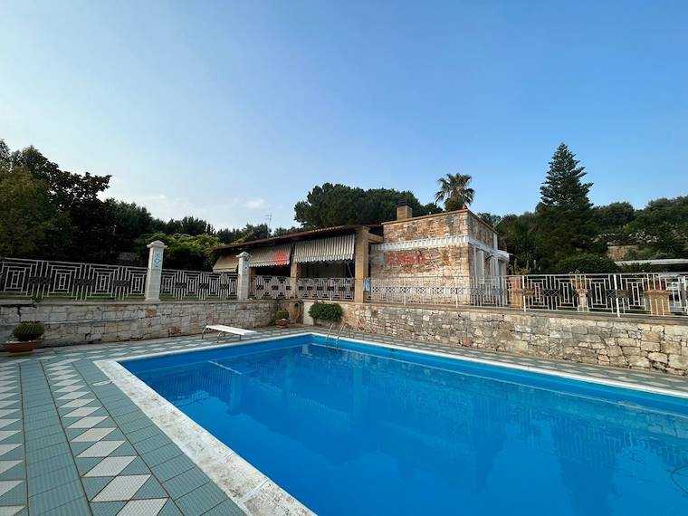 Villa in vendita a Grottaglie, Via Degli Oleandri, 56 - Grottaglie, TA