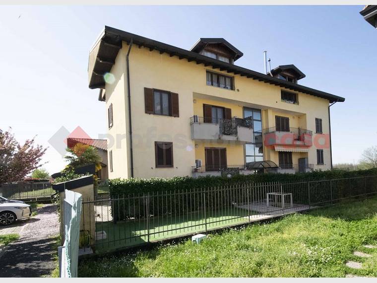Appartamento in vendita a Dairago, via Cavalieri di Vittorio Veneto, 1 - Dairago, MI