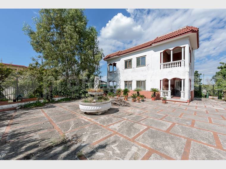 Villa bifamiliare in vendita a Ercolano, Via Marsiglia, 9 - Ercolano, NA