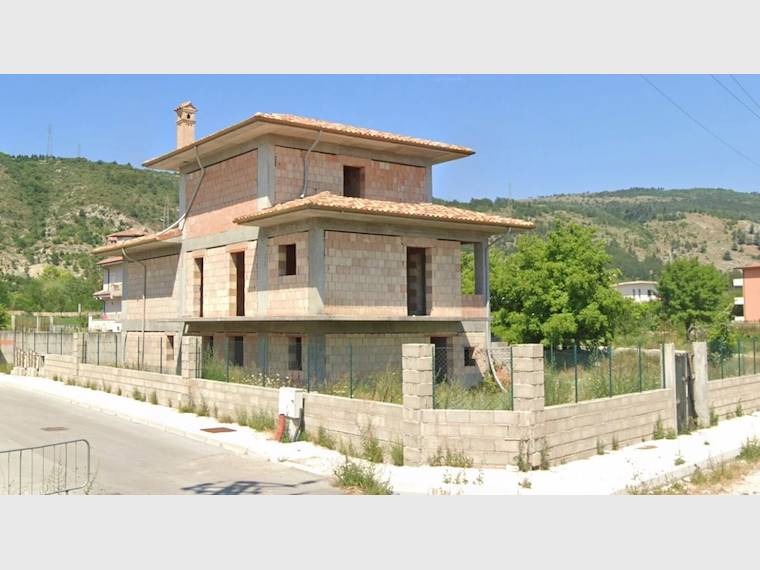 Villa singola in vendita a Avezzano, Via Del Pioppo, 1 - Avezzano, AQ