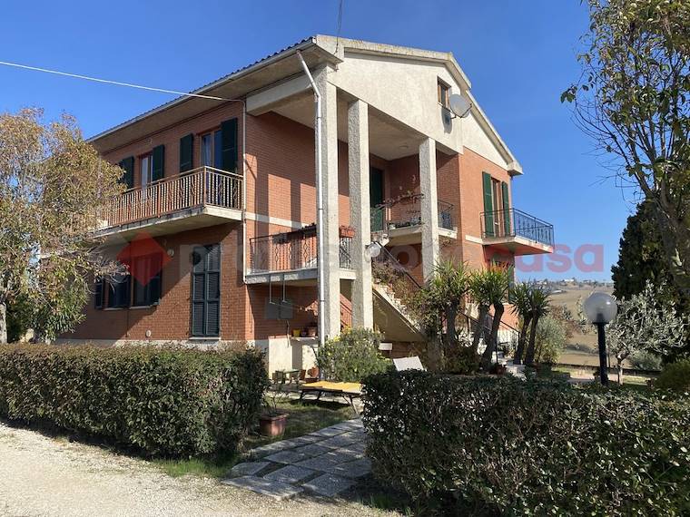 Villa bifamiliare in vendita a Recanati, Contrada Mattonata, 9 - Recanati, MC