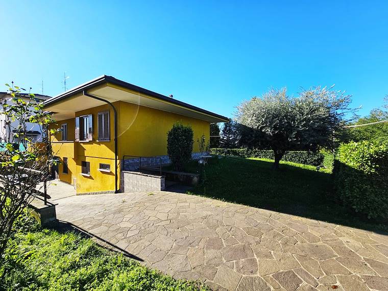 Villa singola in vendita a Figino Serenza, Via Monte Rosa, 25 - Figino Serenza, CO
