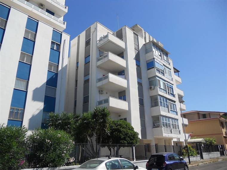 Appartamento in vendita a Taranto, via Lago di Viverone, 10 - Taranto, TA