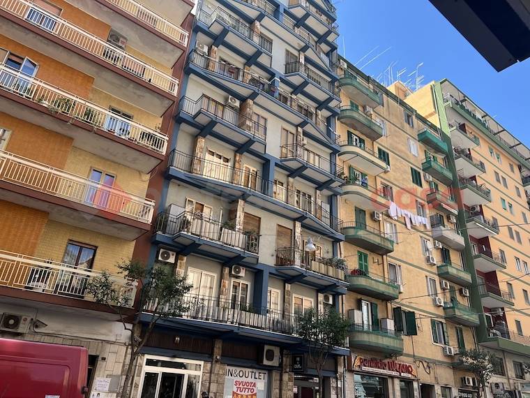 Appartamento in vendita a Taranto, via Cesare Battisti, 150 - Taranto, TA