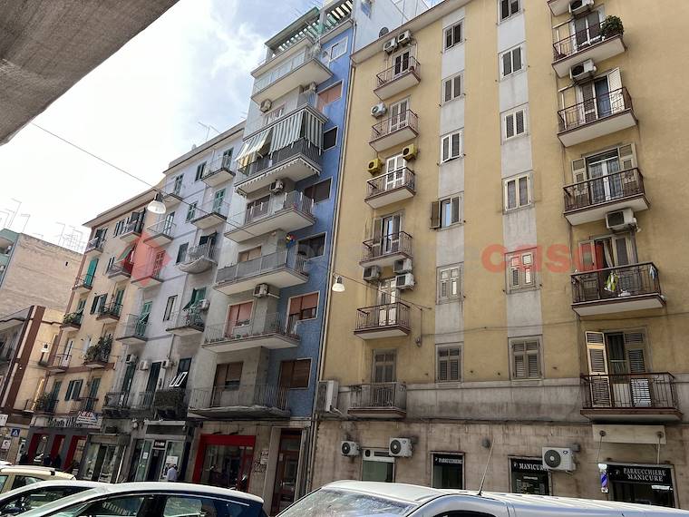 Appartamento in vendita a Taranto, via Cesare Battisti, 44 - Taranto, TA