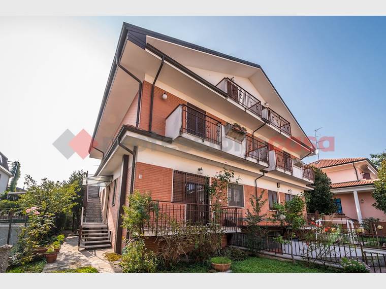 Casa Indipendente in vendita a Cesano Boscone, Via Redipugia, 3 - Cesano Boscone, MI